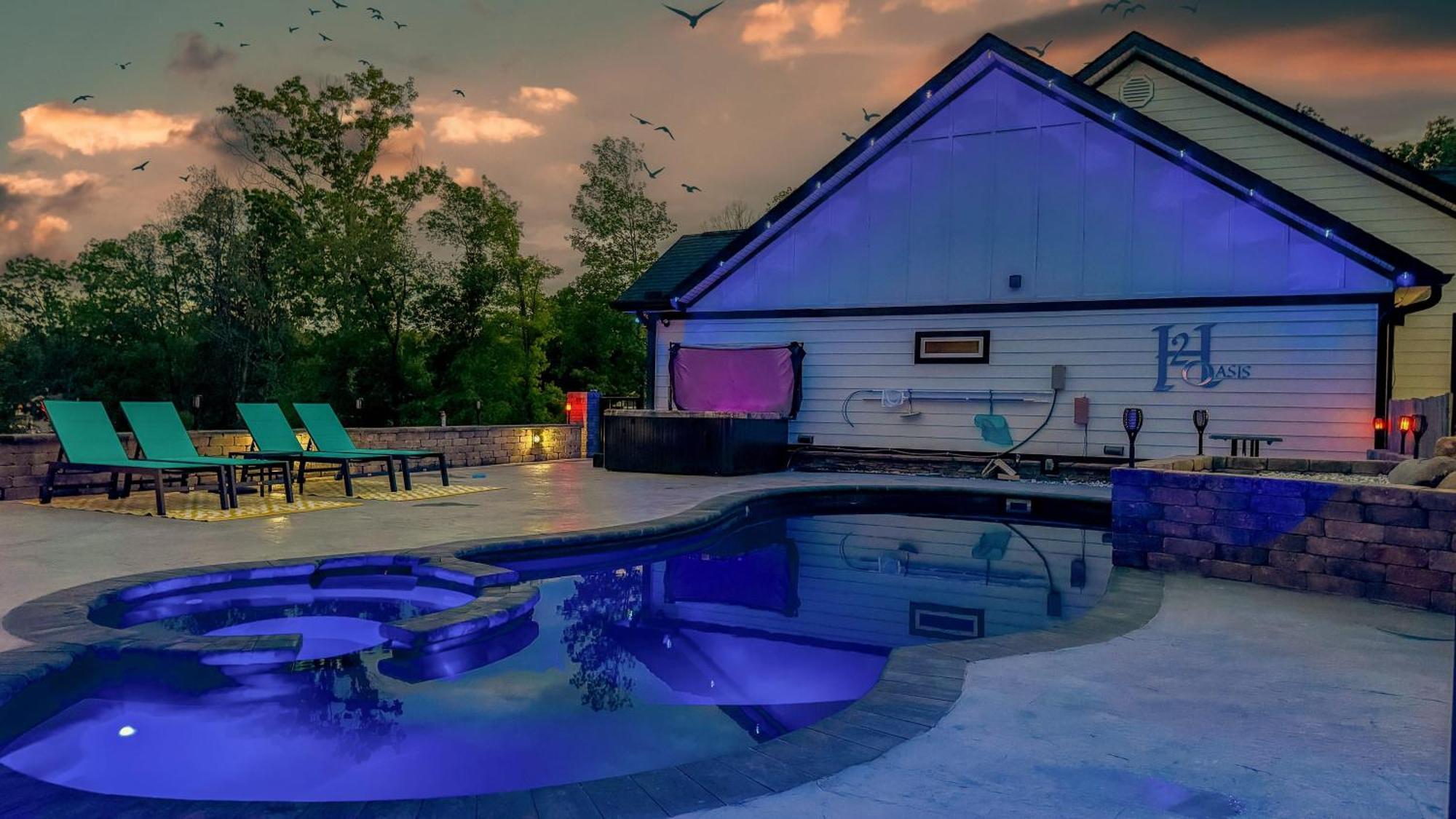 H2Oasis Incredible Pool Retreat With Mountains Views! Villa Sevierville Luaran gambar